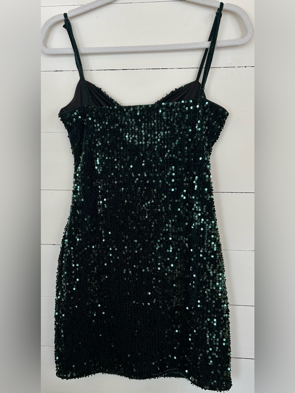 Zara Green Sequin Dress With Adjustable Spaghetti Straps and Ruched bodice, Sz M - Picture 2 of 5